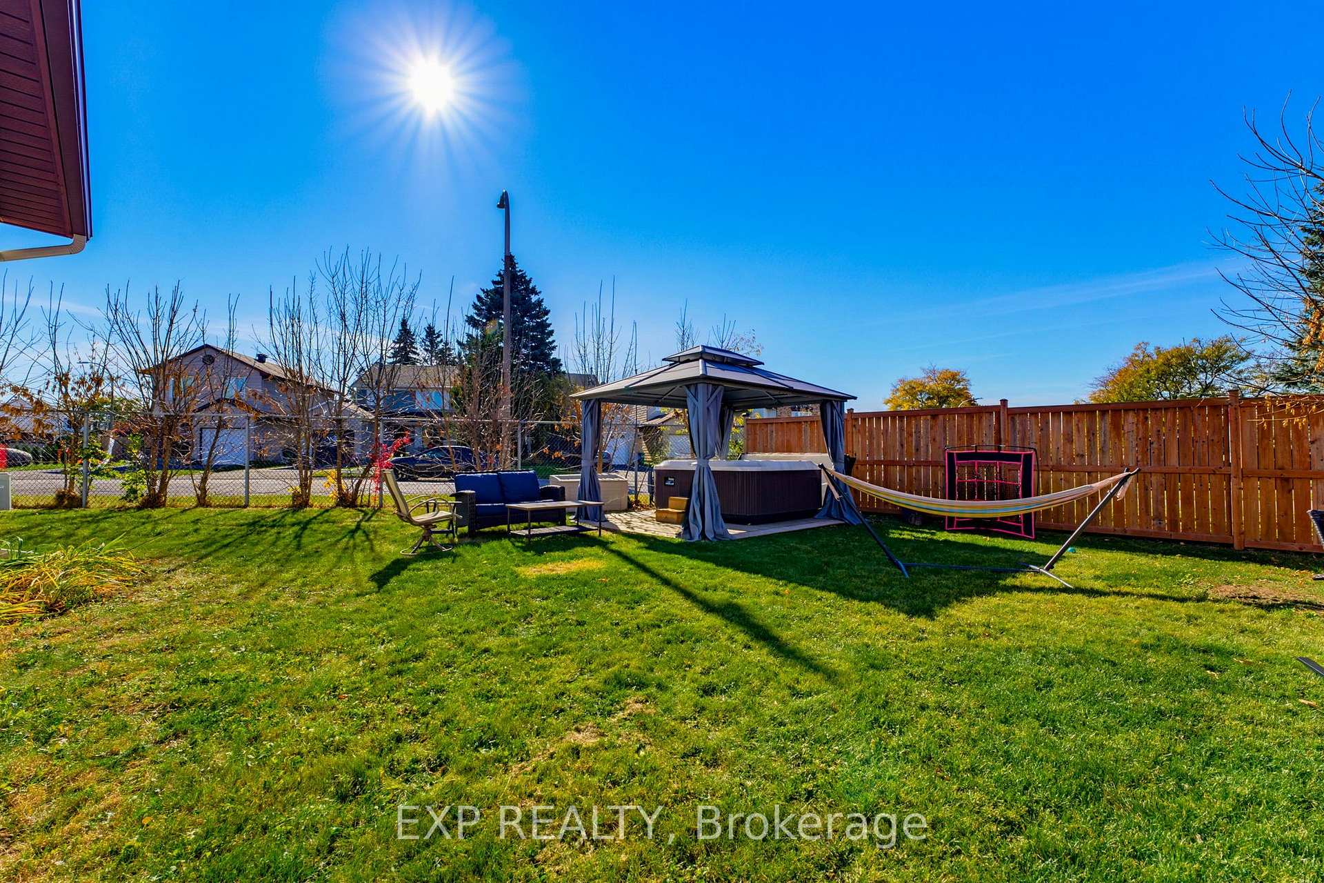 Photo 46 of 6450 Viseneau Drive, Ottawa, Chateauneuf — HOMEH