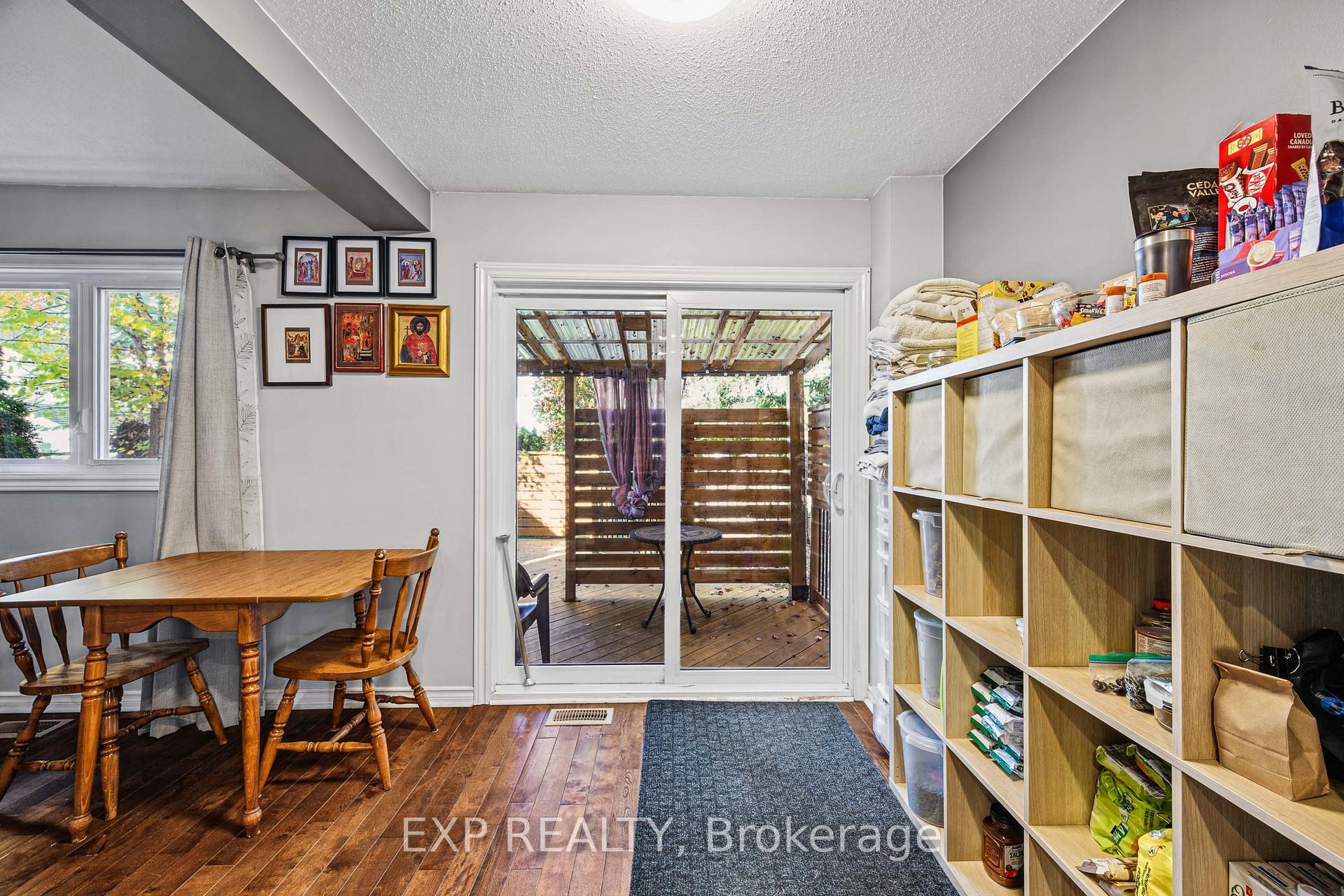 Photo 15 of 1677 Lacombe Drive, Ottawa, Fallingbrook/Pineridge — HOMEH
