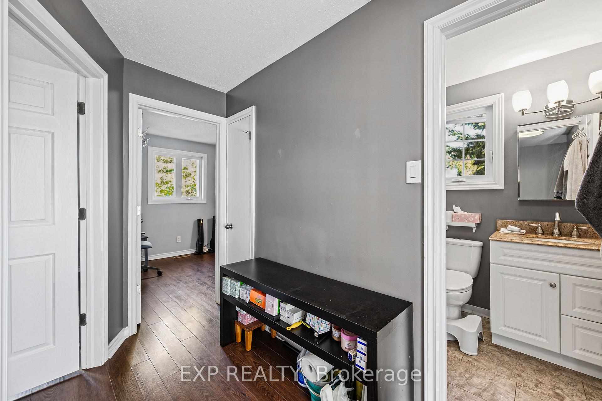 Photo 16 of 1677 Lacombe Drive, Ottawa, Fallingbrook/Pineridge — HOMEH