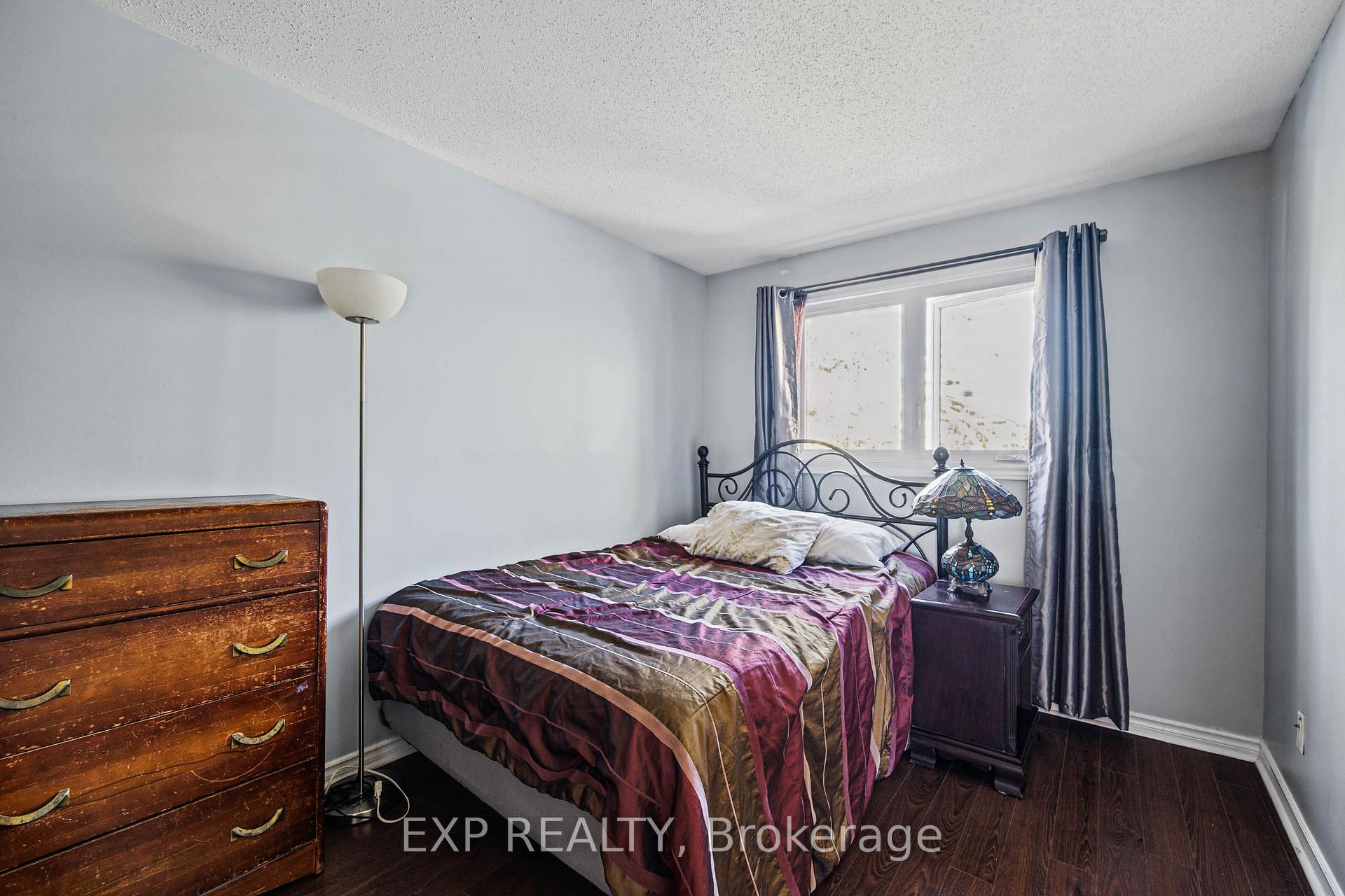Photo 19 of 1677 Lacombe Drive, Ottawa, Fallingbrook/Pineridge — HOMEH