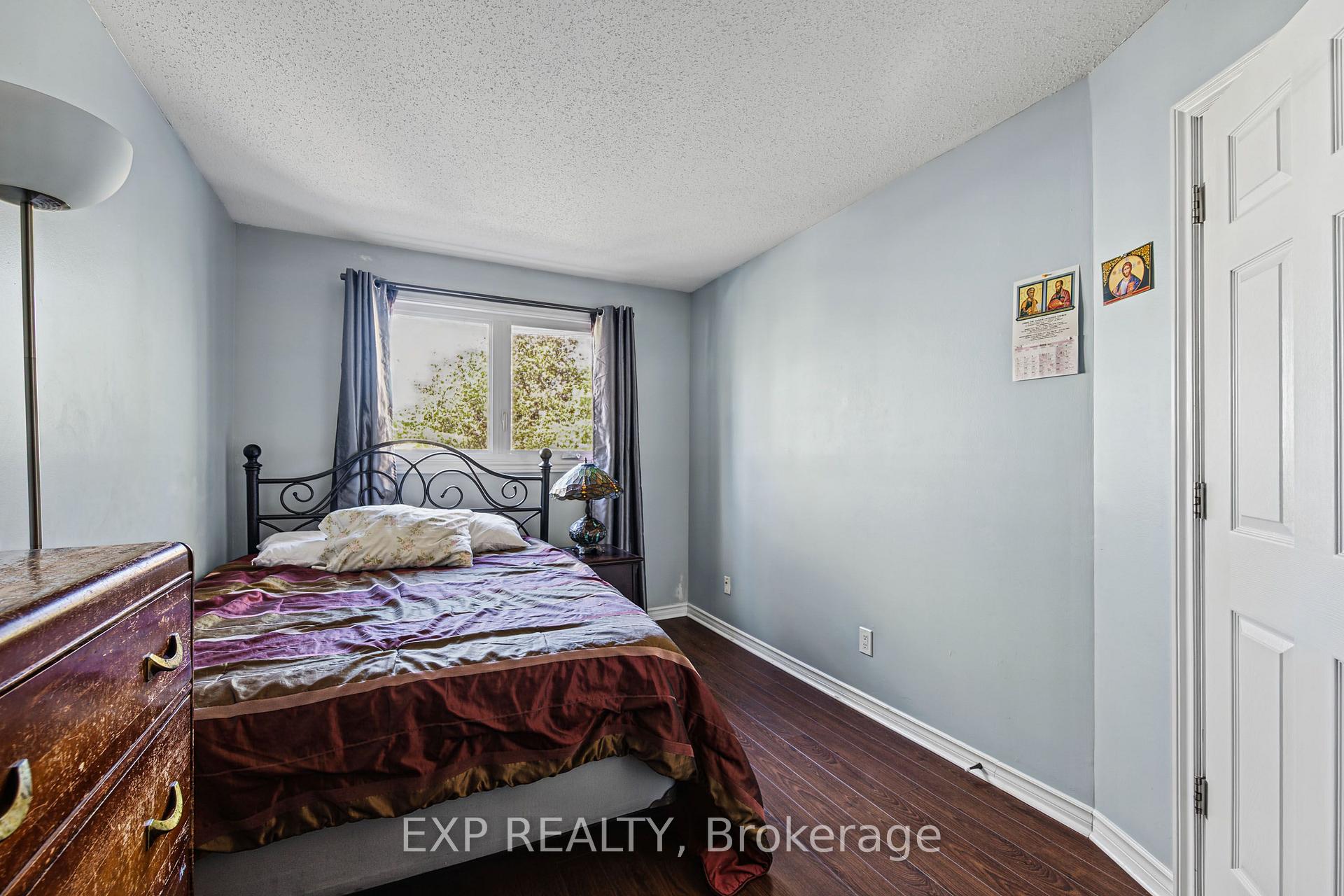 Photo 20 of 1677 Lacombe Drive, Ottawa, Fallingbrook/Pineridge — HOMEH