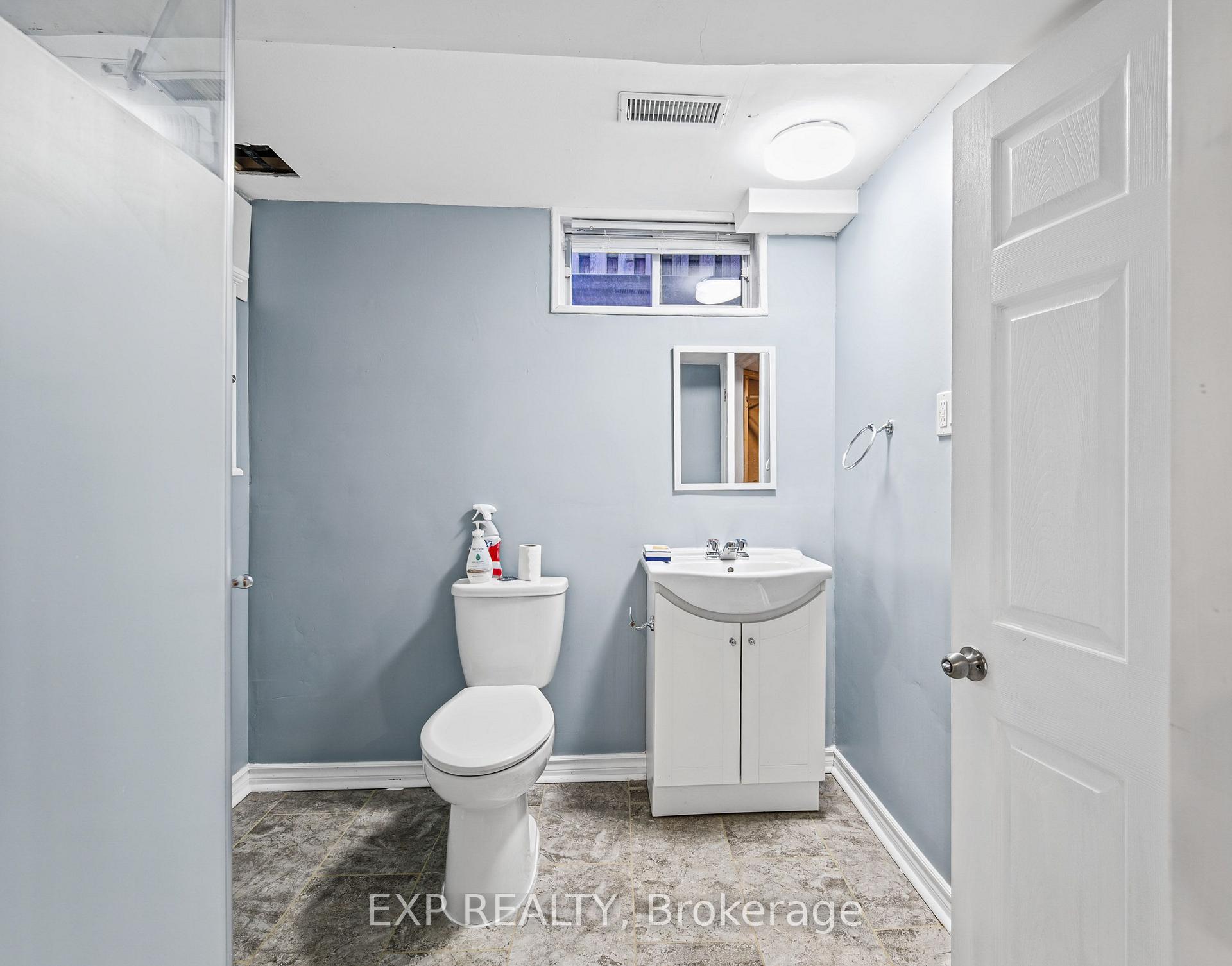 Photo 30 of 1677 Lacombe Drive, Ottawa, Fallingbrook/Pineridge — HOMEH