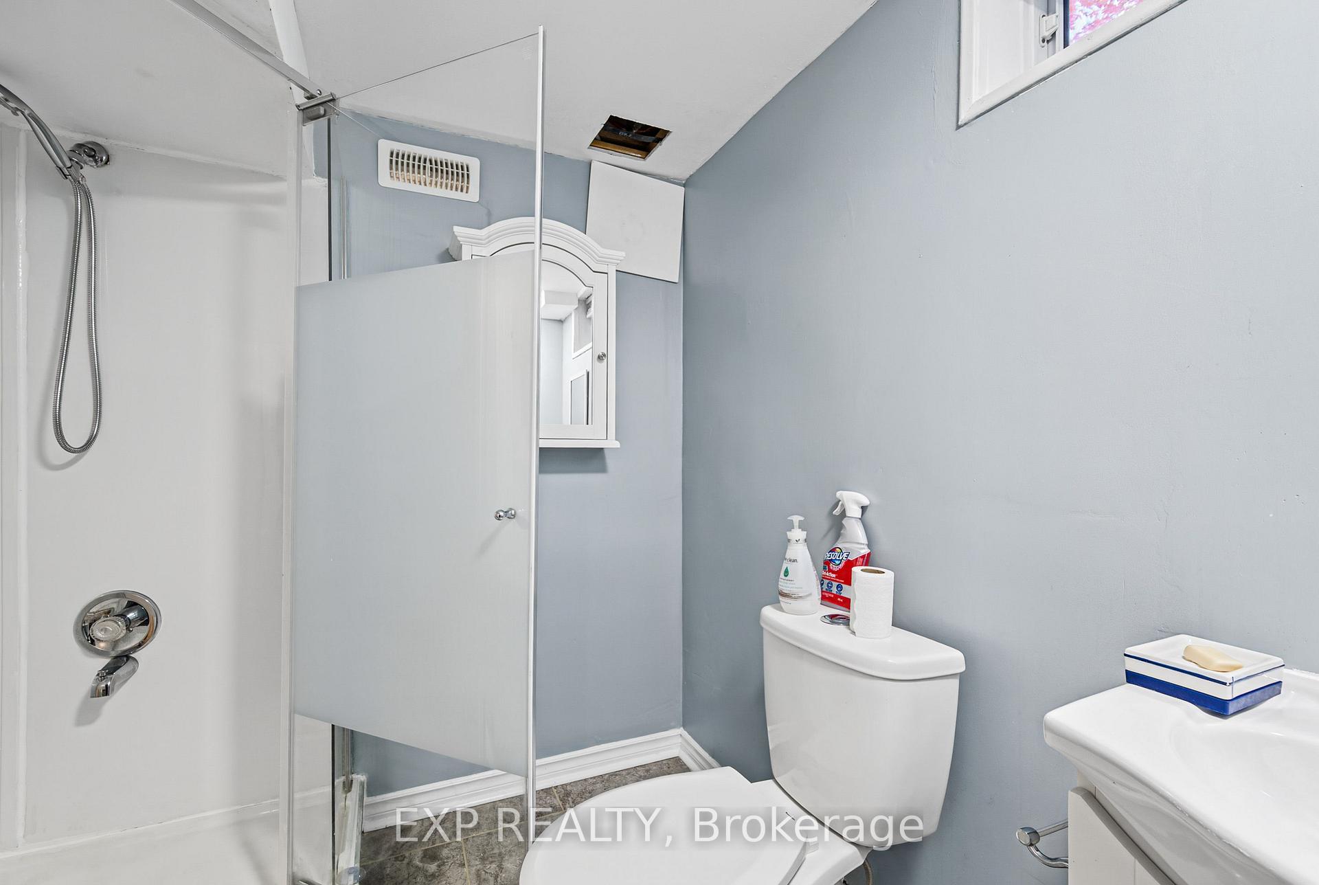 Photo 31 of 1677 Lacombe Drive, Ottawa, Fallingbrook/Pineridge — HOMEH