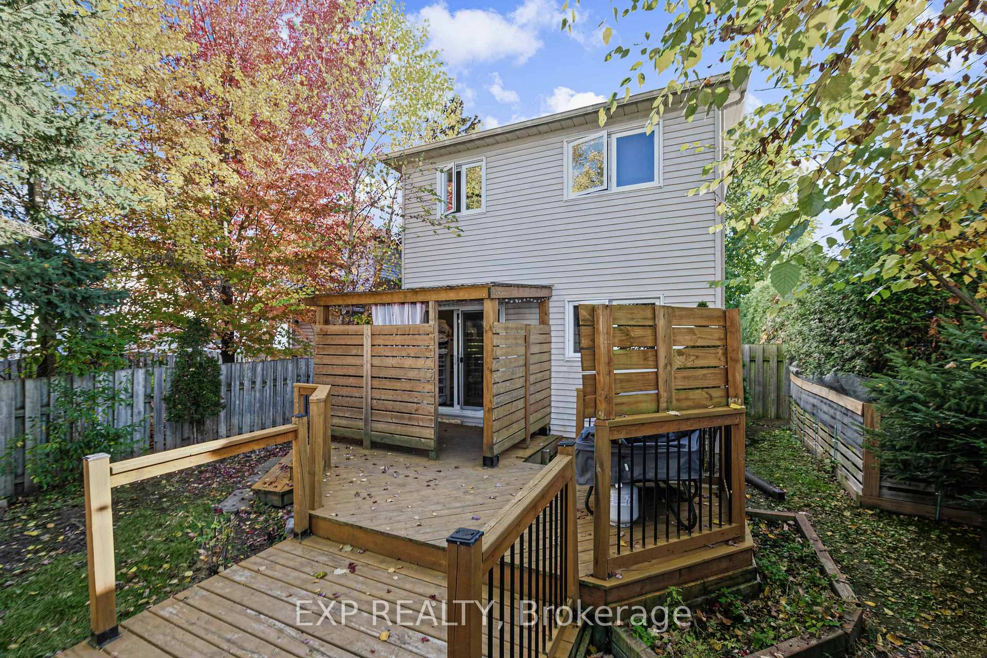 Photo 38 of 1677 Lacombe Drive, Ottawa, Fallingbrook/Pineridge — HOMEH