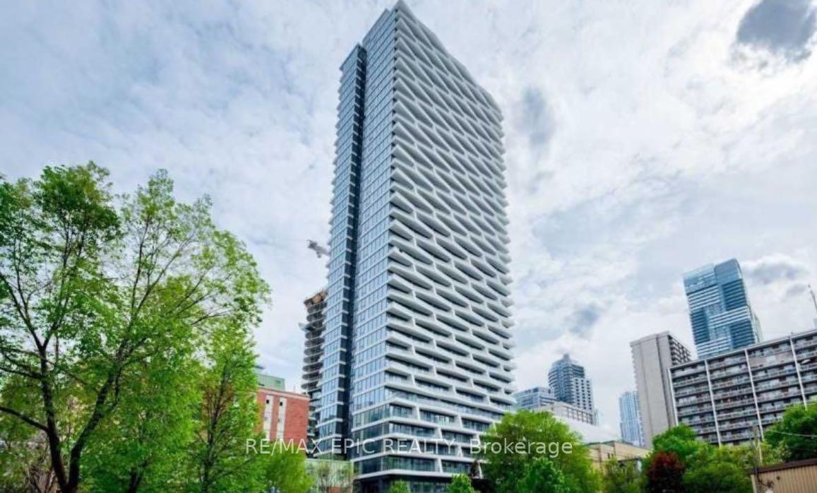 Photo of Unit 811, 85 Wood Street