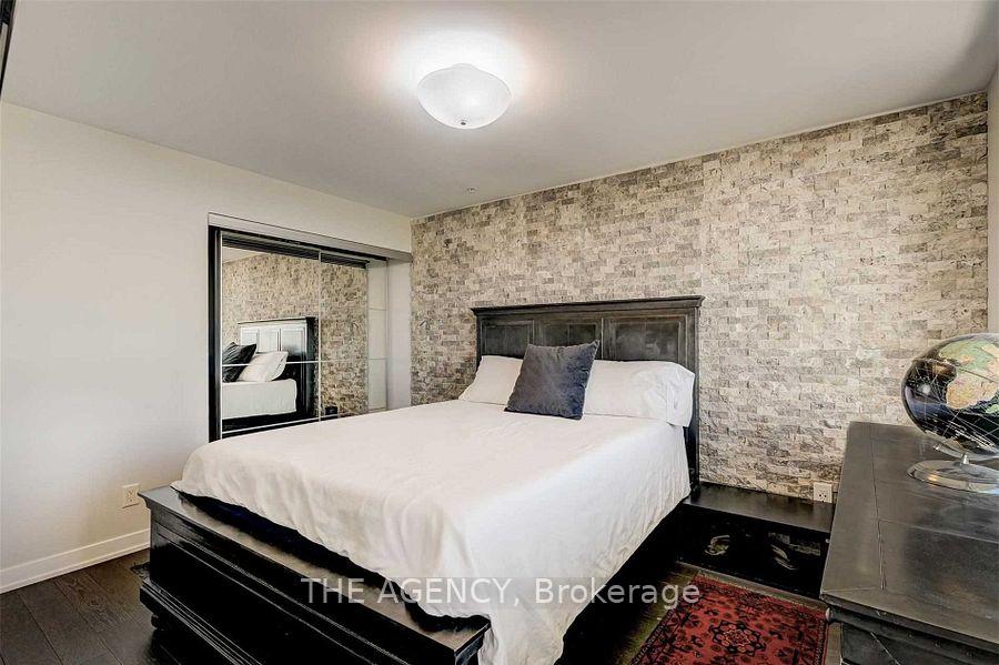 Photo 9 of Unit N811, 120 Bayview Avenue, Toronto, Waterfront Communities — HOMEH
