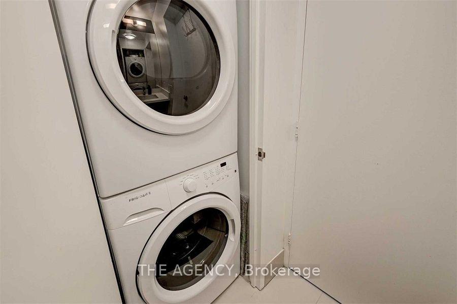 Photo 14 of Unit N811, 120 Bayview Avenue, Toronto, Waterfront Communities — HOMEH