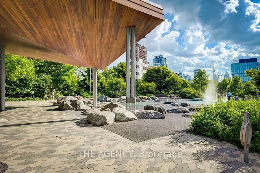 Photo 19 of Unit N811, 120 Bayview Avenue, Toronto, Waterfront Communities — HOMEH