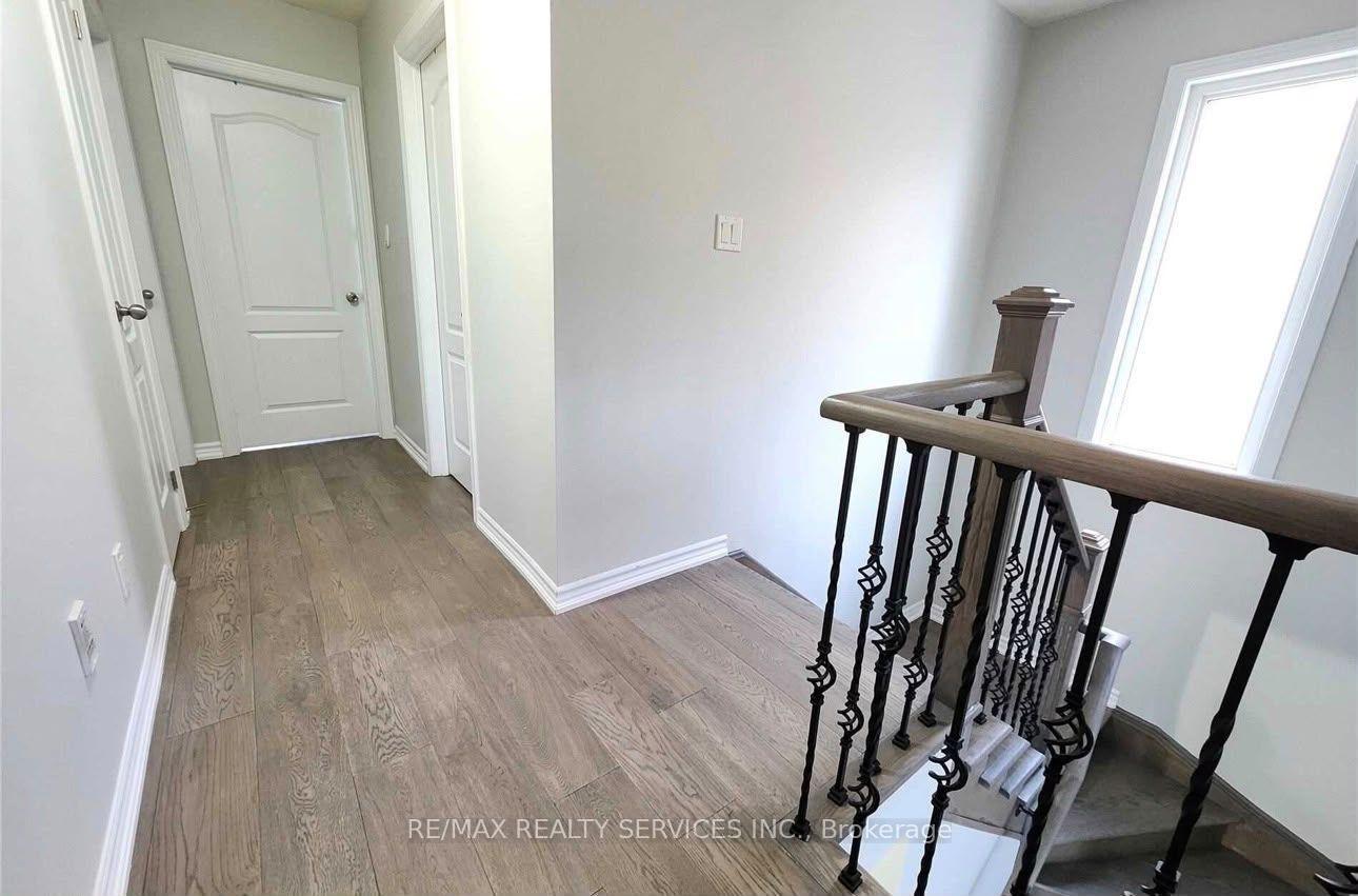 Photo 8 of 91 Daden Oaks Drive, Brampton, Bram East — HOMEH