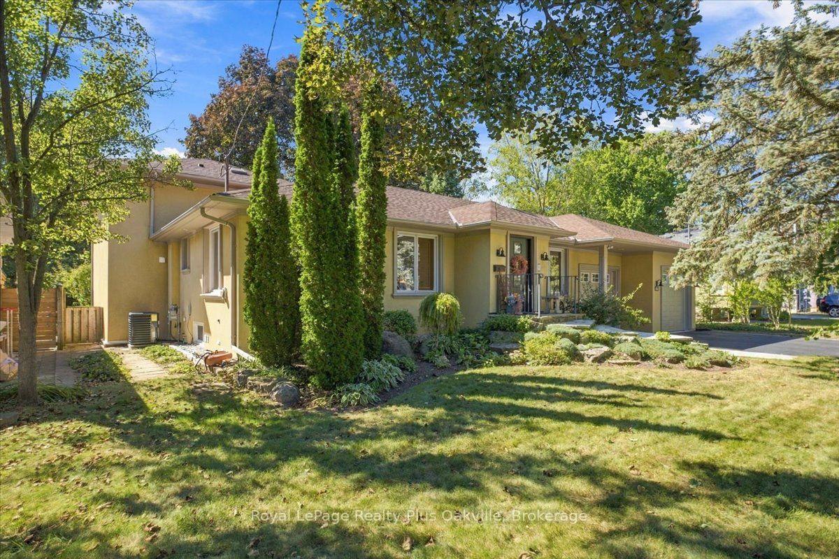 Photo 1 of 362 Winston Road, Oakville, West — HOMEH