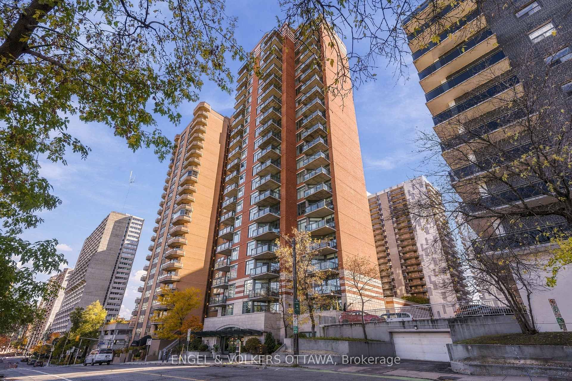 Photo 1 of Unit 406, 570 Laurier Avenue, Ottawa, Ottawa Centre — HOMEH