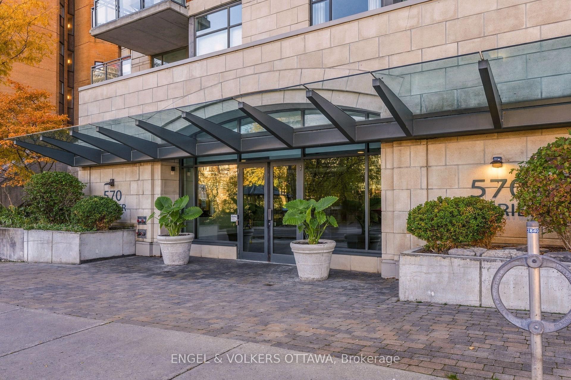 Photo 2 of Unit 406, 570 Laurier Avenue, Ottawa, Ottawa Centre — HOMEH