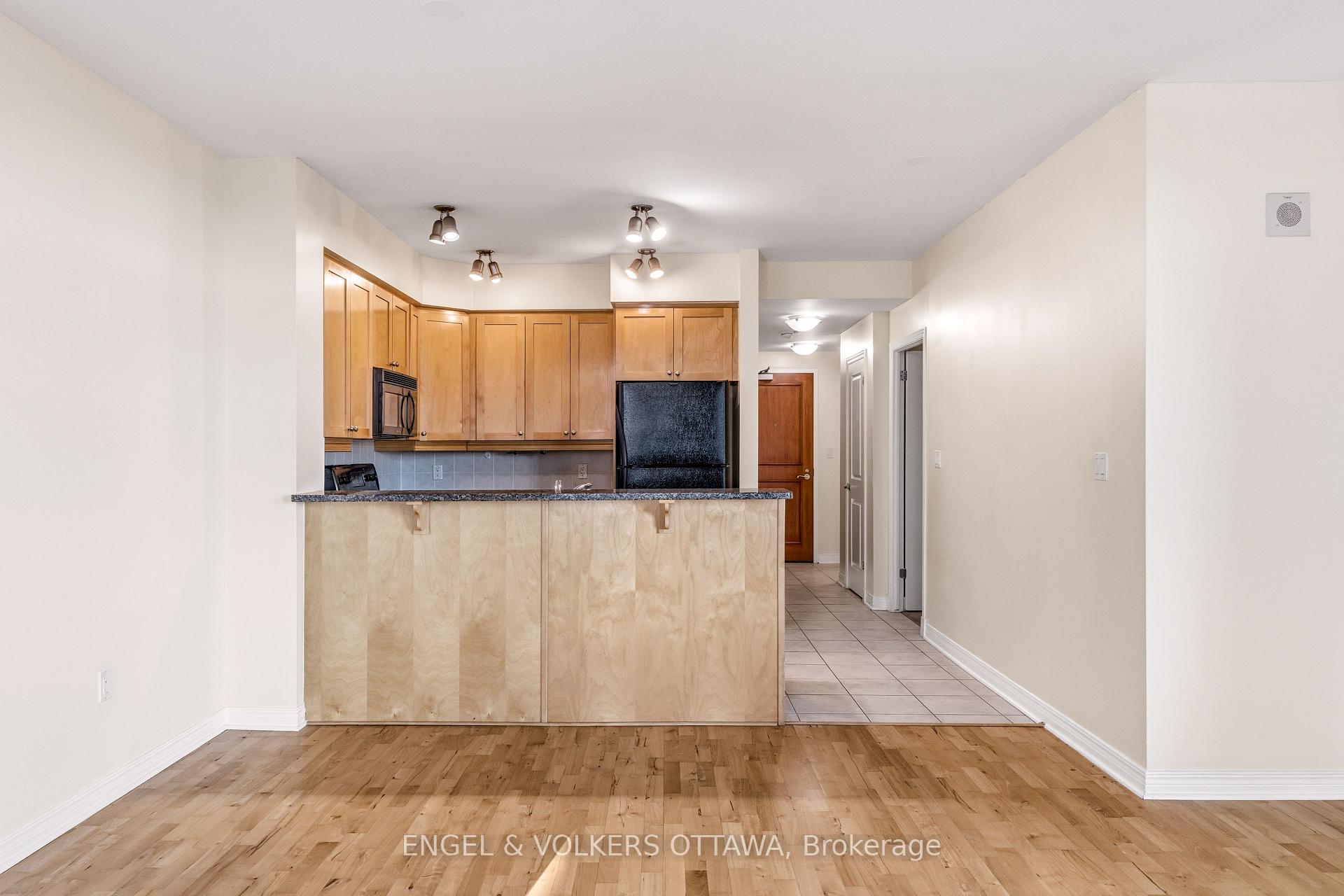 Photo 4 of Unit 406, 570 Laurier Avenue, Ottawa, Ottawa Centre — HOMEH