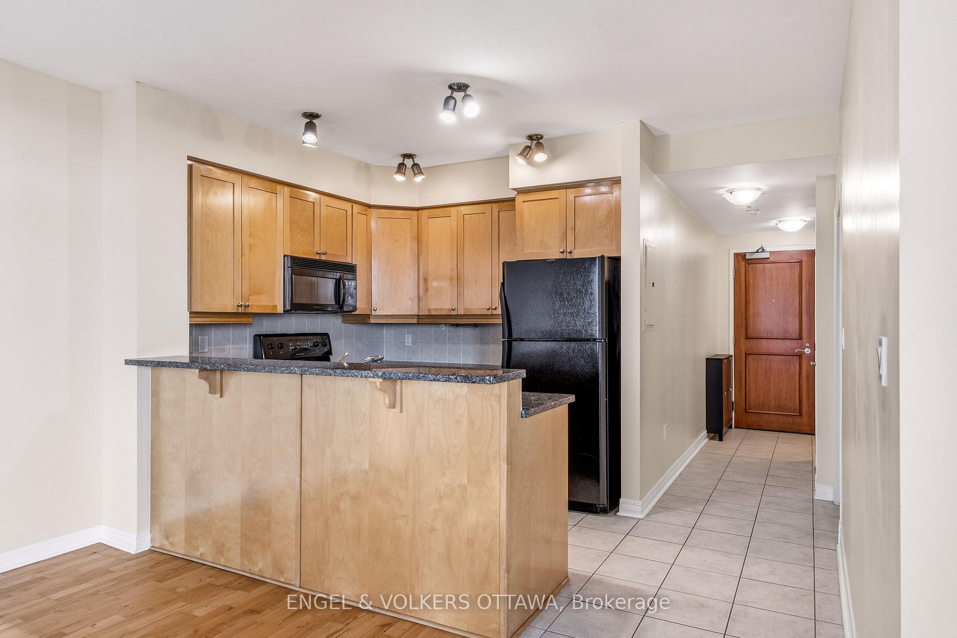 Photo 5 of Unit 406, 570 Laurier Avenue, Ottawa, Ottawa Centre — HOMEH