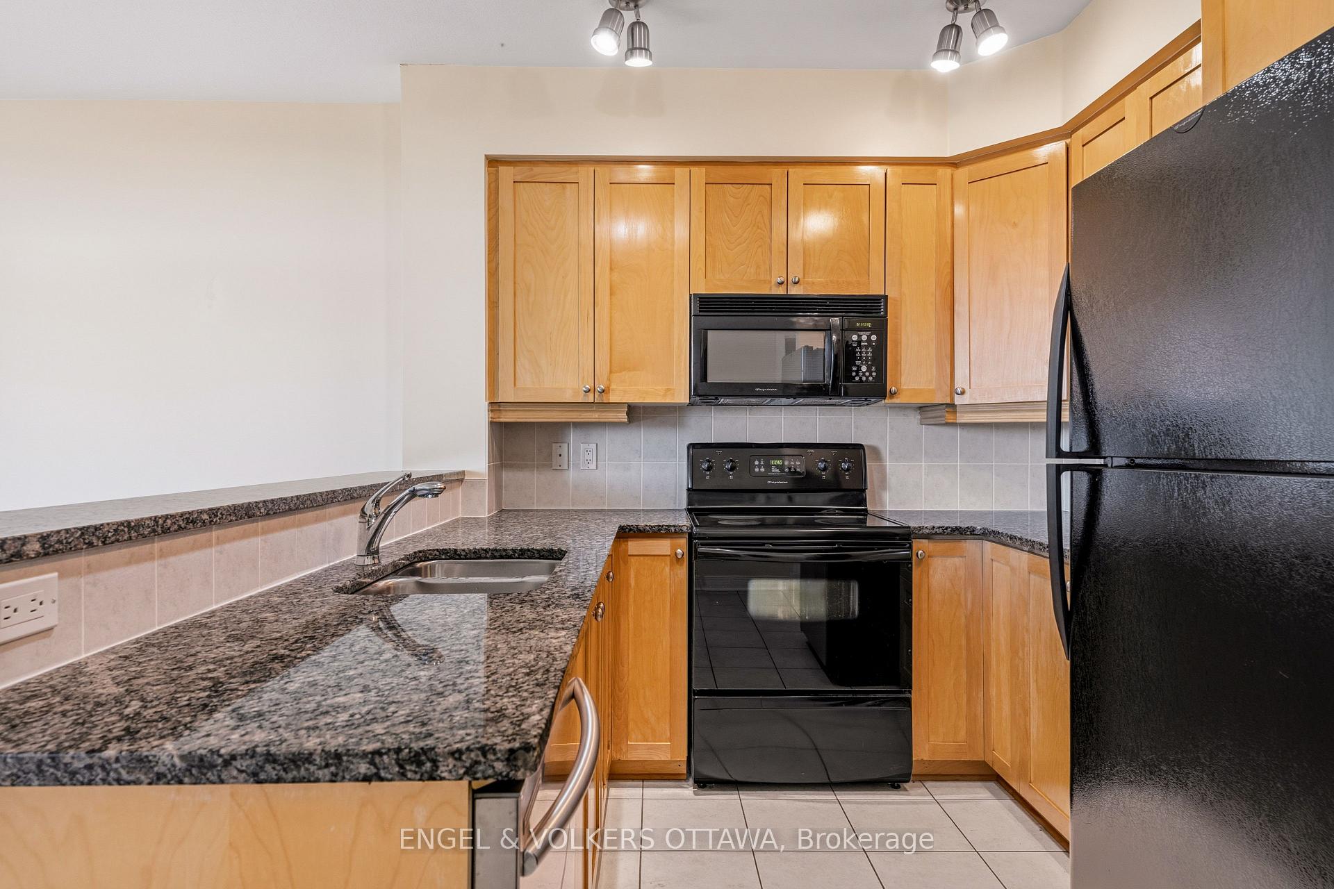 Photo 6 of Unit 406, 570 Laurier Avenue, Ottawa, Ottawa Centre — HOMEH