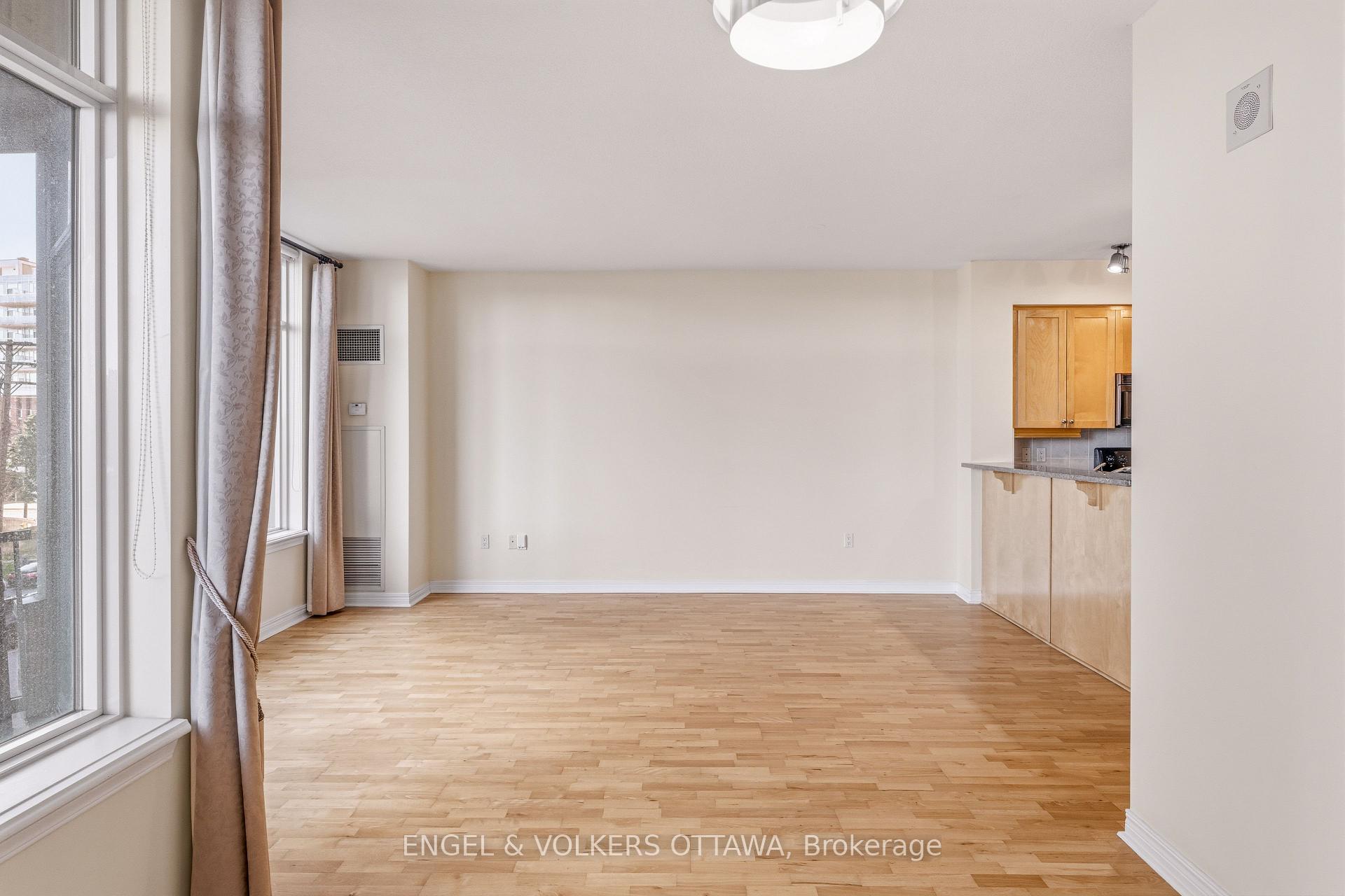 Photo 11 of Unit 406, 570 Laurier Avenue, Ottawa, Ottawa Centre — HOMEH
