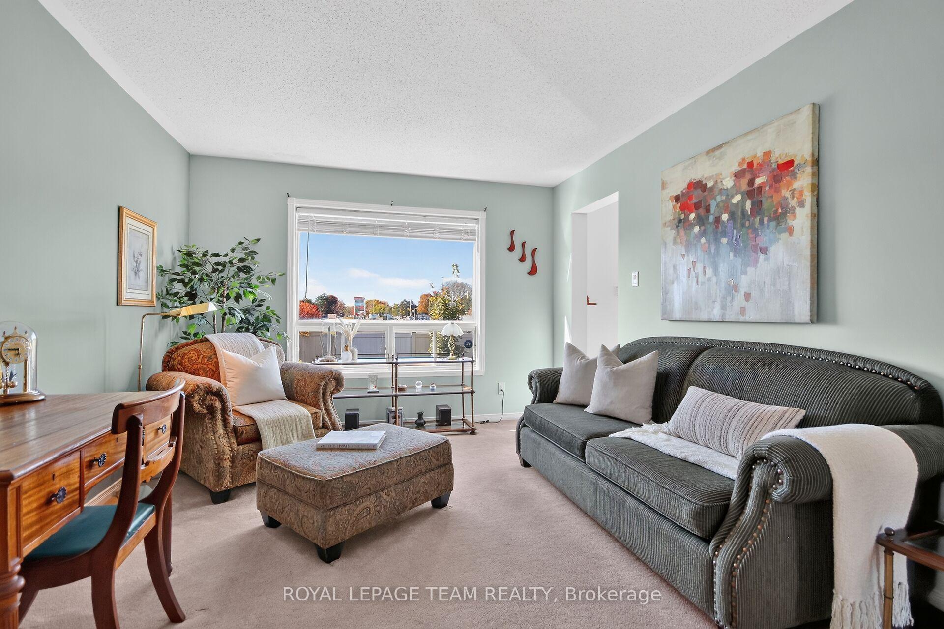 Photo 5 of 1548 Cedar Mills Road, Ottawa, Chateauneuf — HOMEH