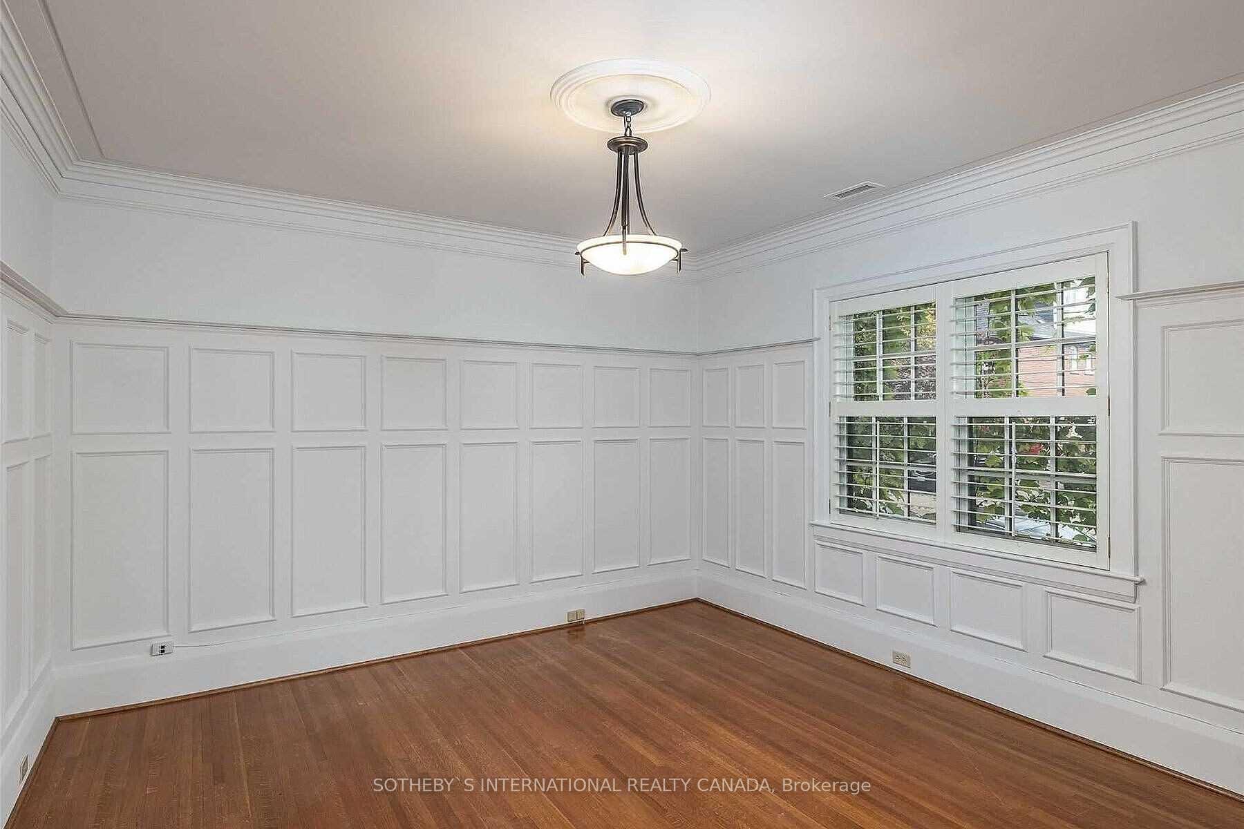 Photo 10 of Unit Main Fl, 130 Highbourne Road, Toronto, Yonge-Eglinton — HOMEH