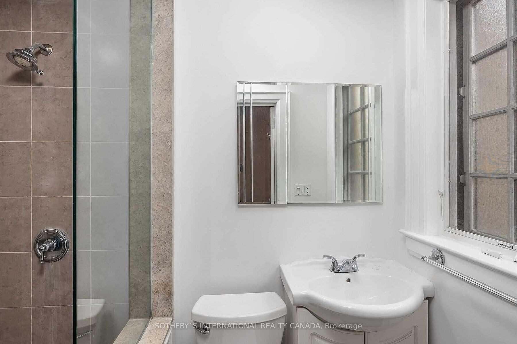 Photo 18 of Unit Main Fl, 130 Highbourne Road, Toronto, Yonge-Eglinton — HOMEH