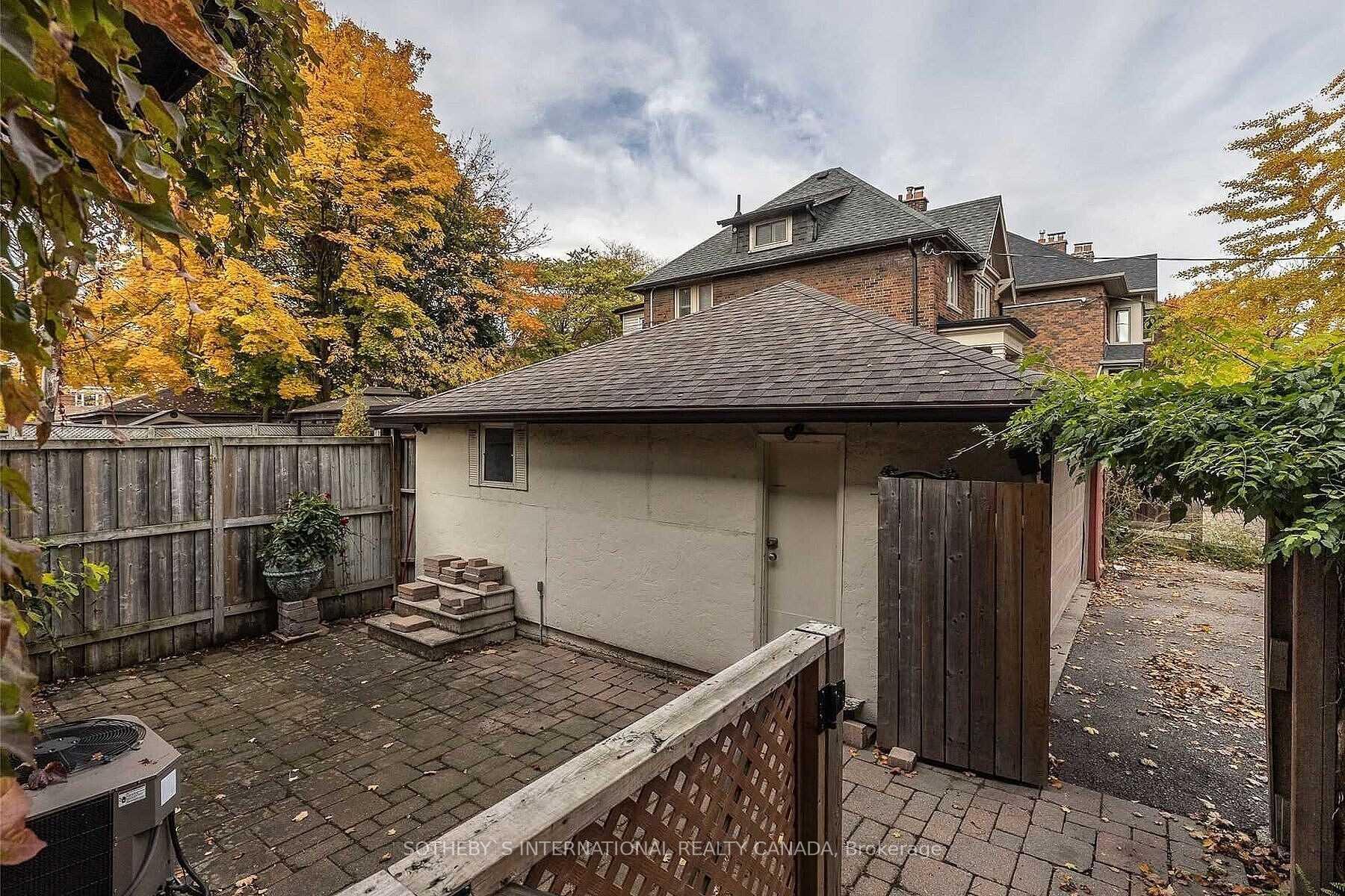 Photo 25 of Unit Main Fl, 130 Highbourne Road, Toronto, Yonge-Eglinton — HOMEH