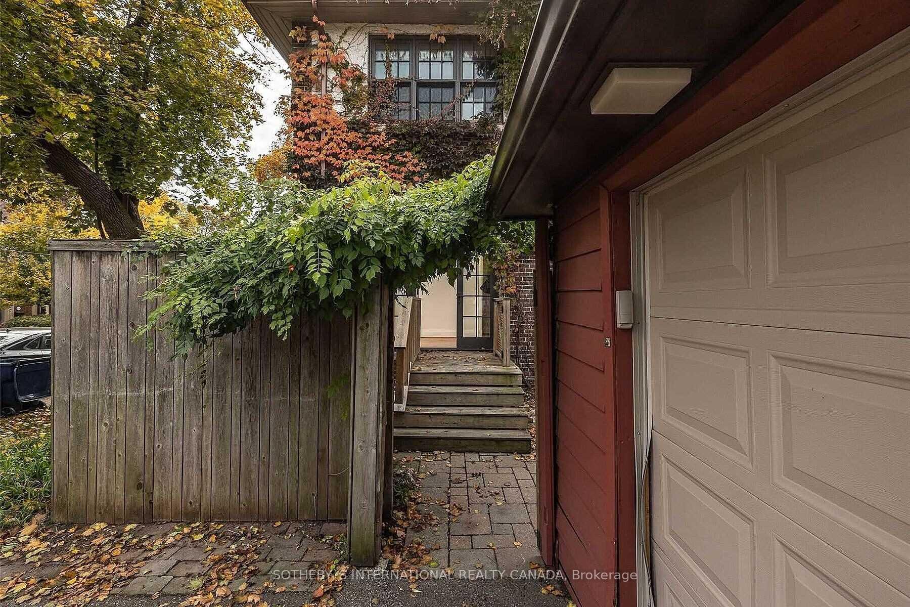 Photo 27 of Unit Main Fl, 130 Highbourne Road, Toronto, Yonge-Eglinton — HOMEH