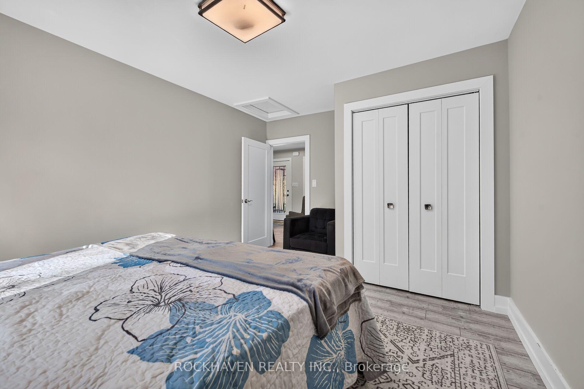Photo 28 of 102 Lovers Lane, Hamilton, Ancaster — HOMEH