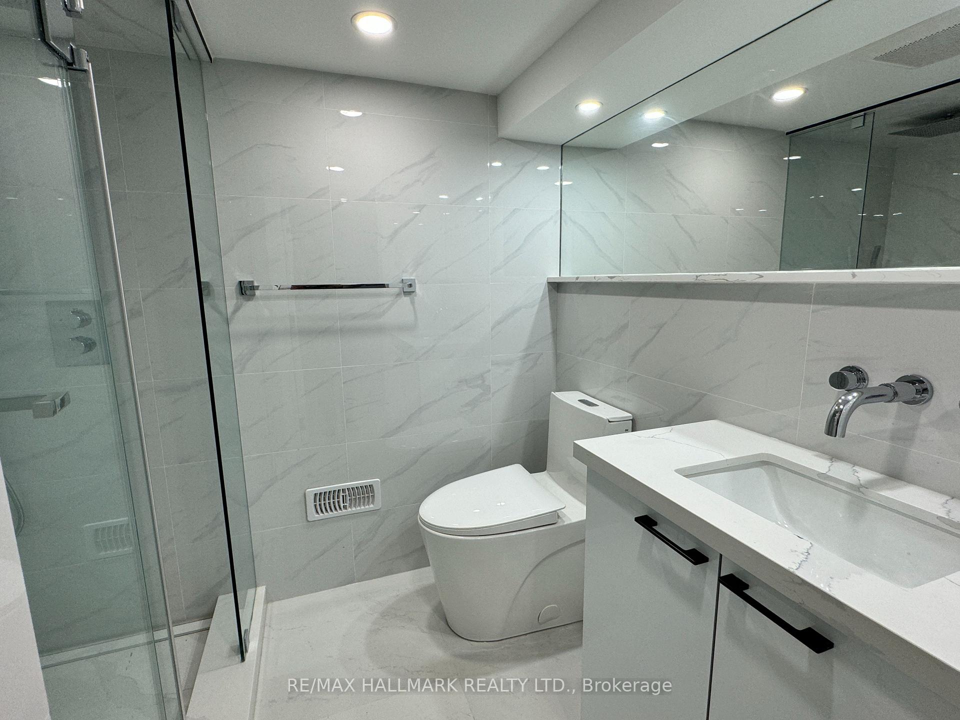 Photo 7 of Unit Bsmt, 116 Bellevue Avenue, Toronto, Kensington-Chinatown — HOMEH