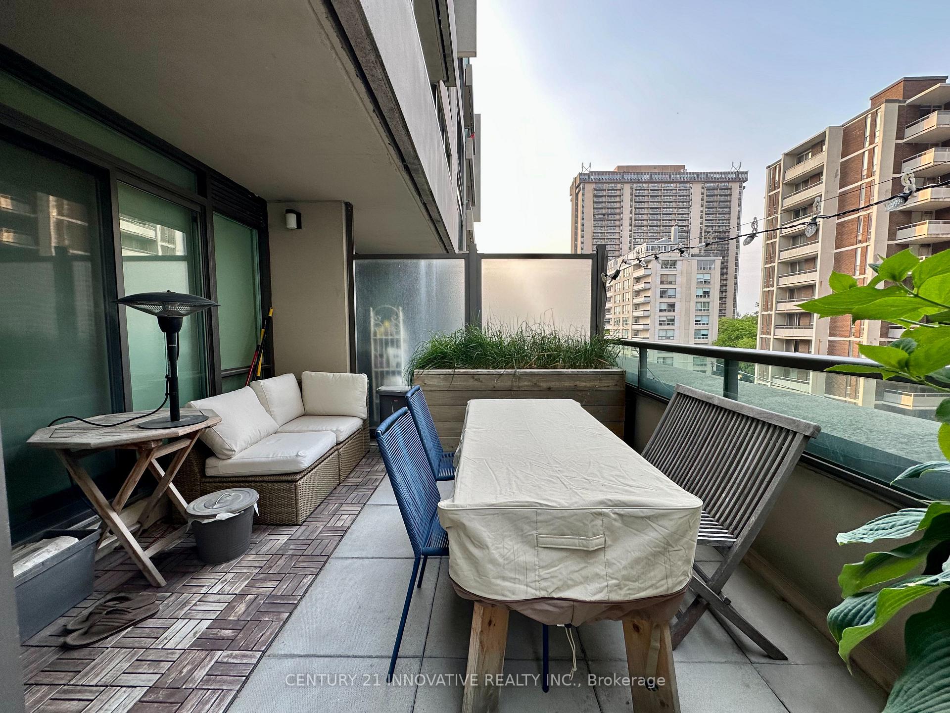 Photo 12 of Unit 405, 88 Broadway Avenue, Toronto, Mount Pleasant West — HOMEH