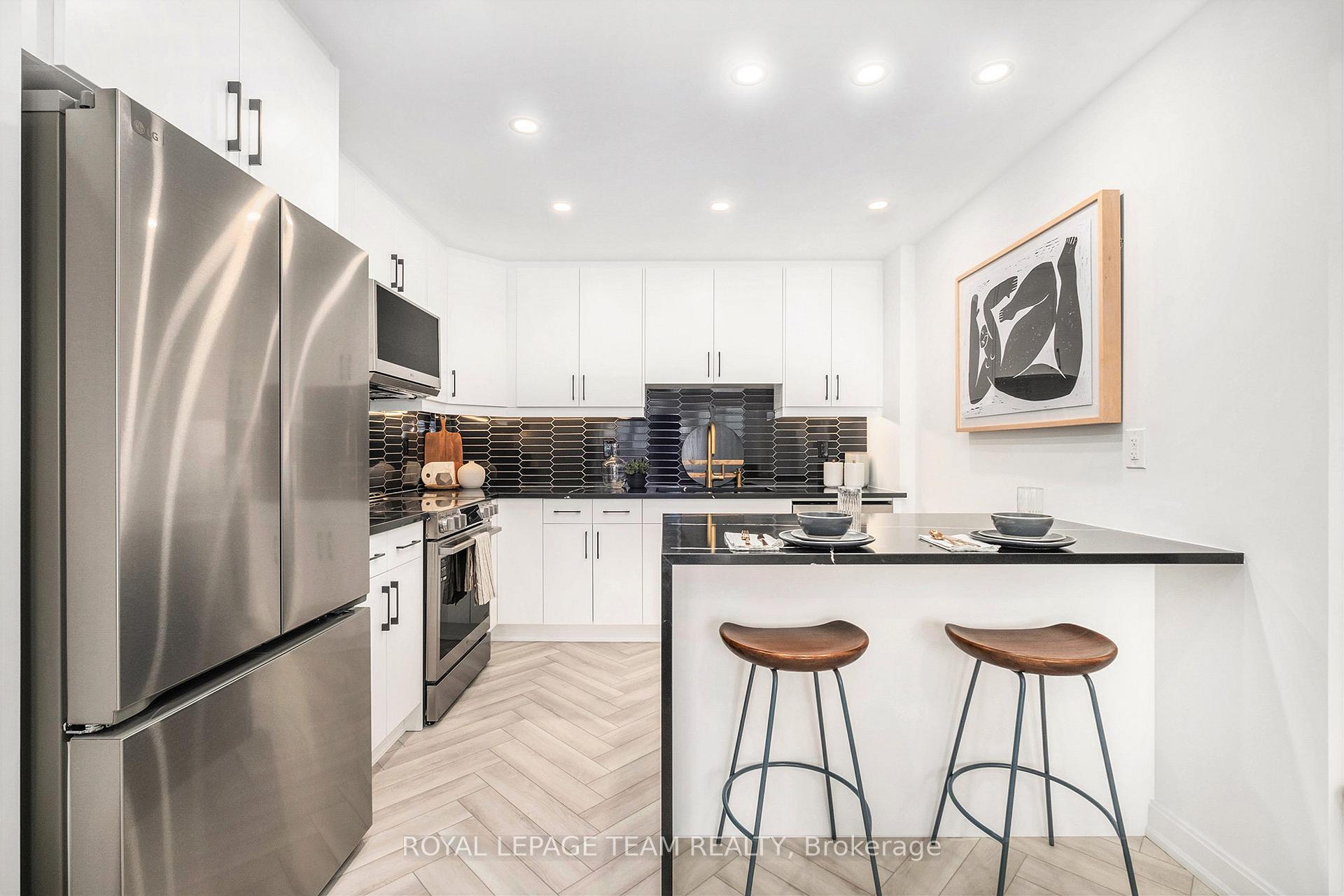 Photo 12 of 2422 Aphrodite Private, Ottawa, Barrhaven - Half Moon Bay — HOMEH
