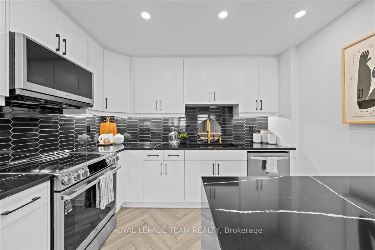 Photo 14 of 2422 Aphrodite Private, Ottawa, Barrhaven - Half Moon Bay — HOMEH