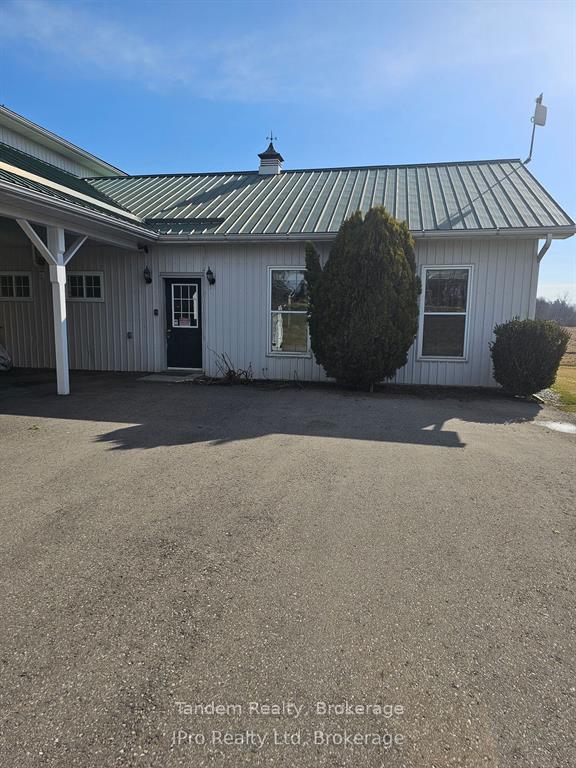 Photo 1 of 8501 Esquesing Line N, Halton Hills, Rural Halton Hills — HOMEH