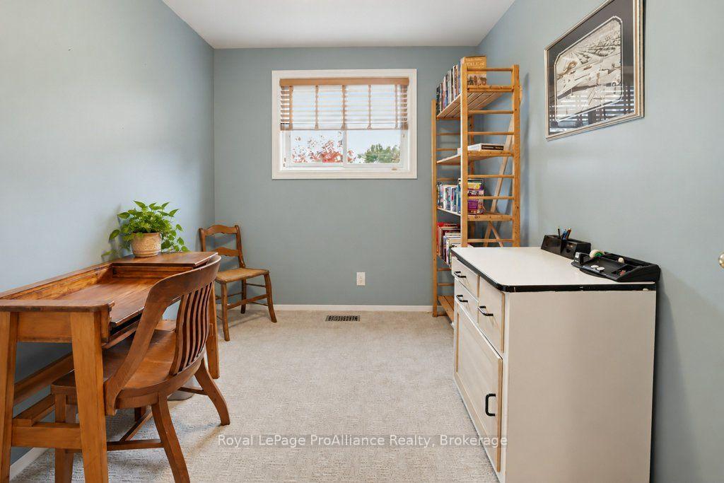 Photo 38 of 7 Yates Court, Belleville, Belleville Ward — HOMEH