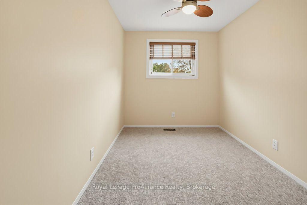 Photo 42 of 7 Yates Court, Belleville, Belleville Ward — HOMEH