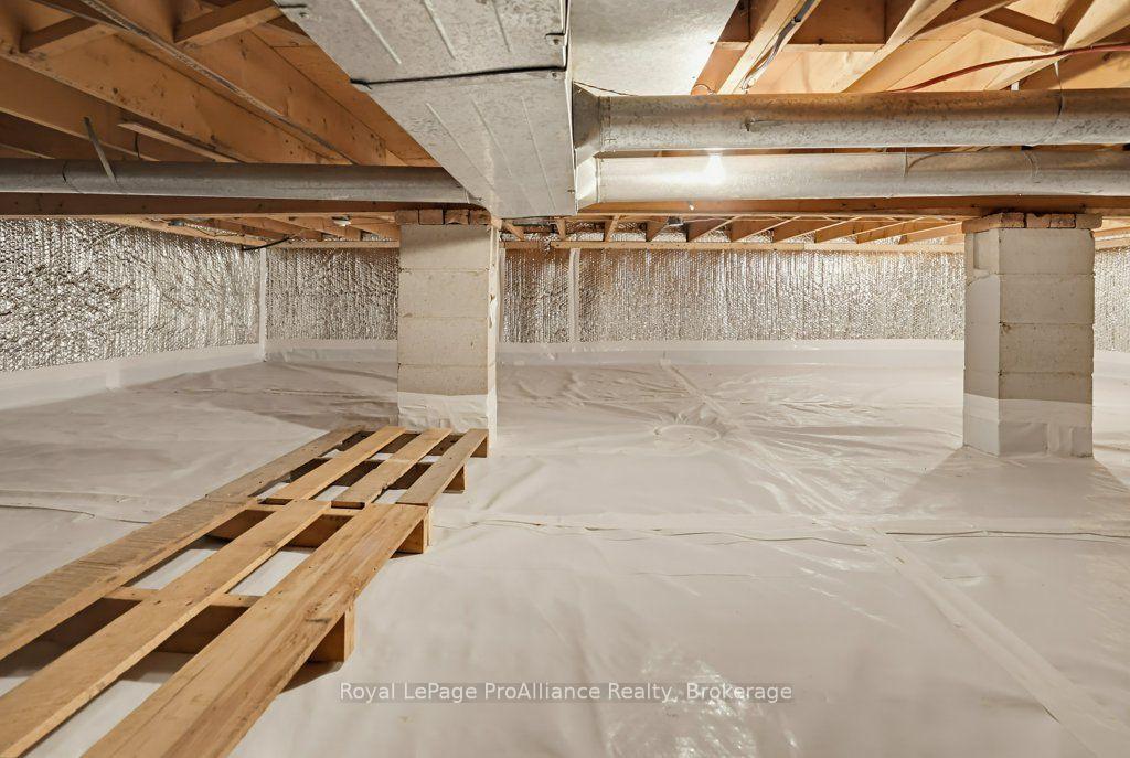 Photo 62 of 7 Yates Court, Belleville, Belleville Ward — HOMEH