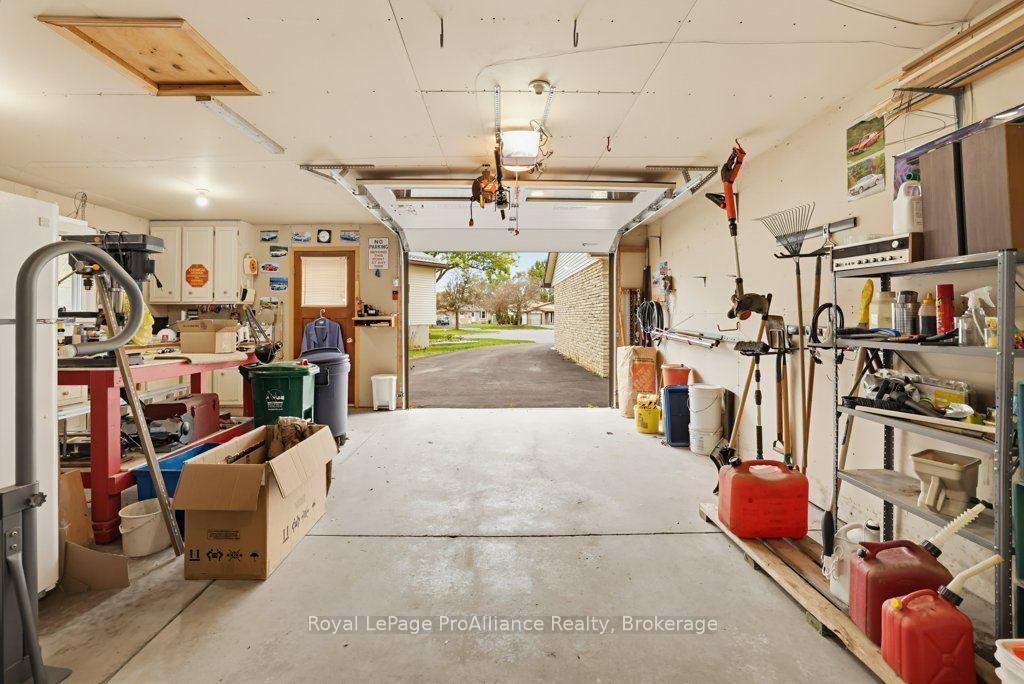 Photo 68 of 7 Yates Court, Belleville, Belleville Ward — HOMEH