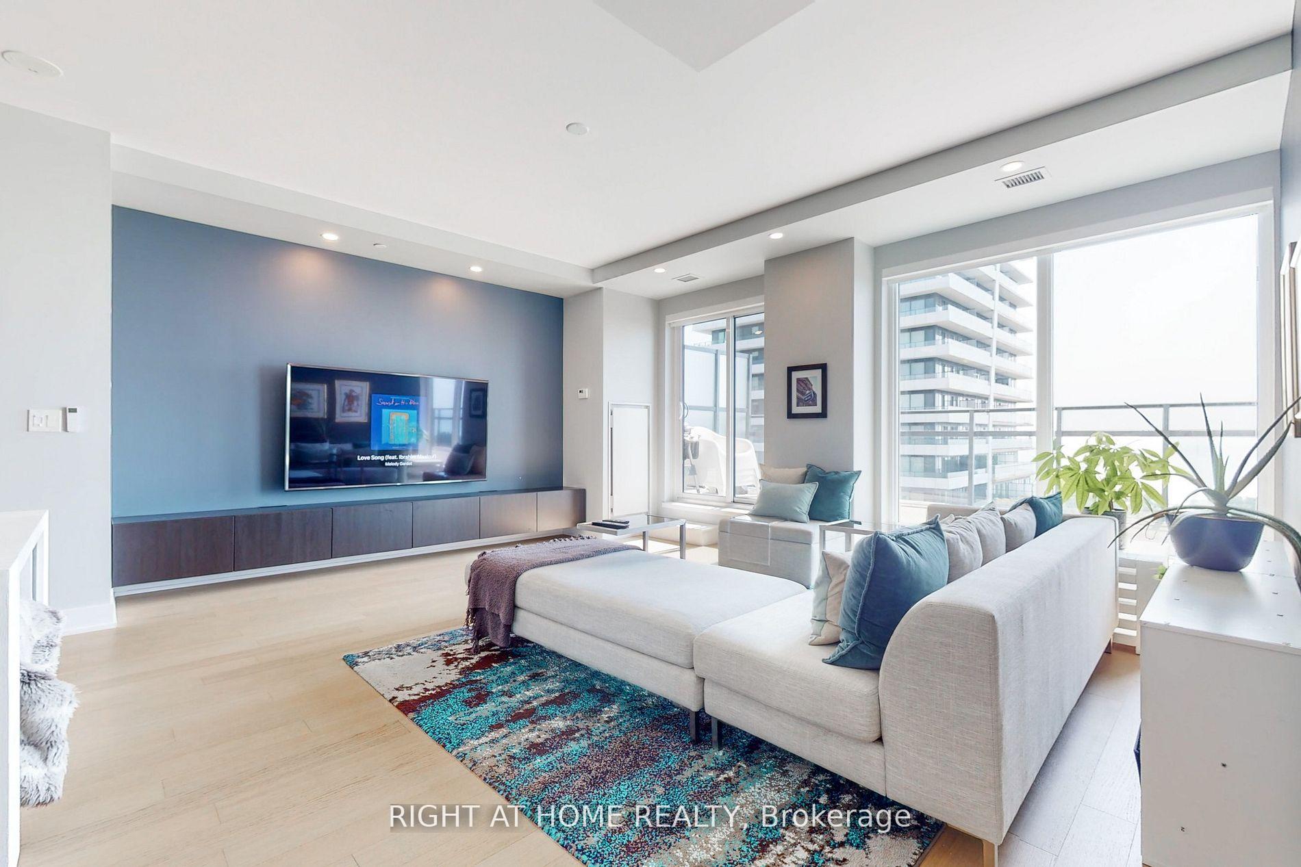 Photo 8 of Unit 1318, 30 Shore Breeze Drive, Etobicoke, Mimico — HOMEH