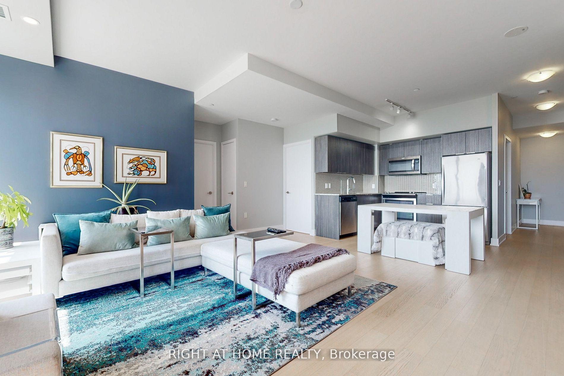 Photo 9 of Unit 1318, 30 Shore Breeze Drive, Etobicoke, Mimico — HOMEH