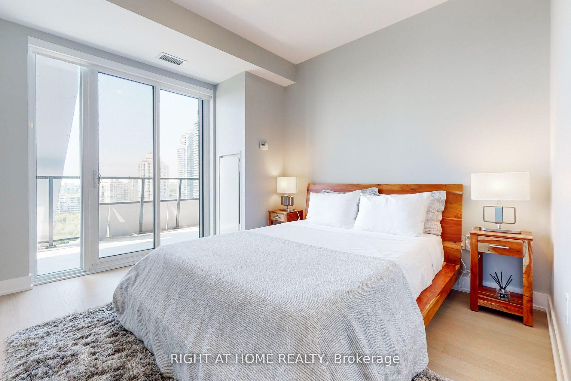 Photo 12 of Unit 1318, 30 Shore Breeze Drive, Etobicoke, Mimico — HOMEH