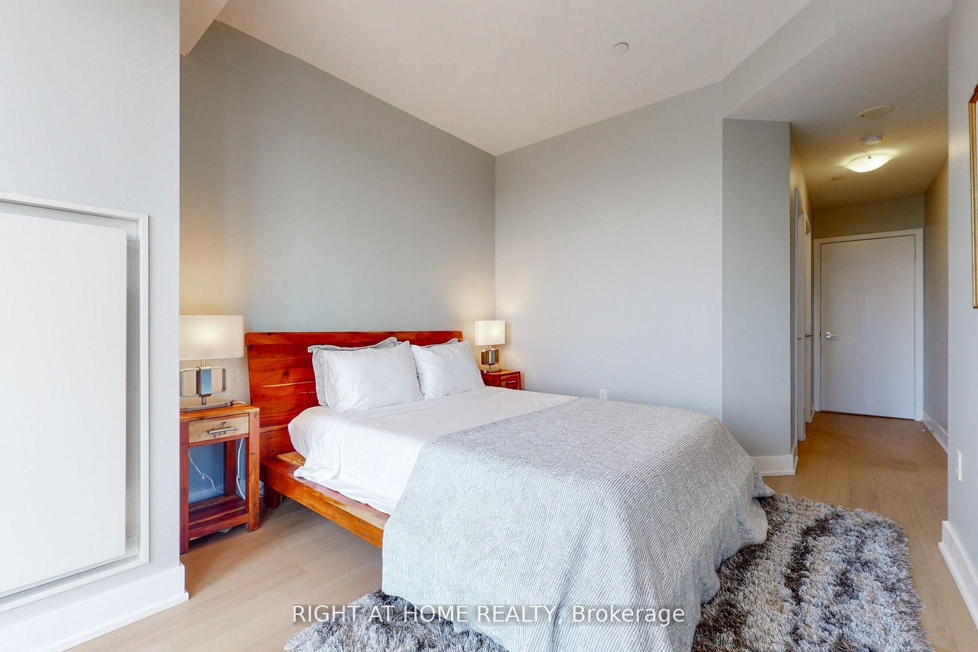Photo 13 of Unit 1318, 30 Shore Breeze Drive, Etobicoke, Mimico — HOMEH