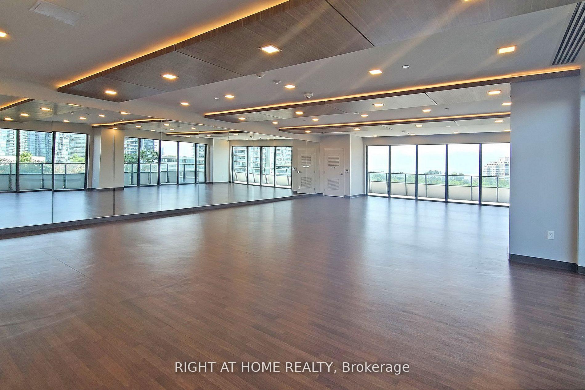 Photo 23 of Unit 1318, 30 Shore Breeze Drive, Etobicoke, Mimico — HOMEH