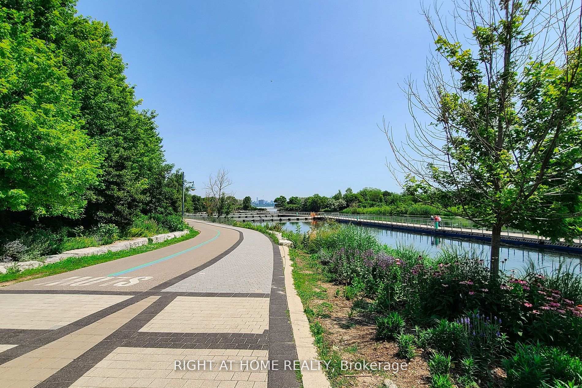Photo 35 of Unit 1318, 30 Shore Breeze Drive, Etobicoke, Mimico — HOMEH