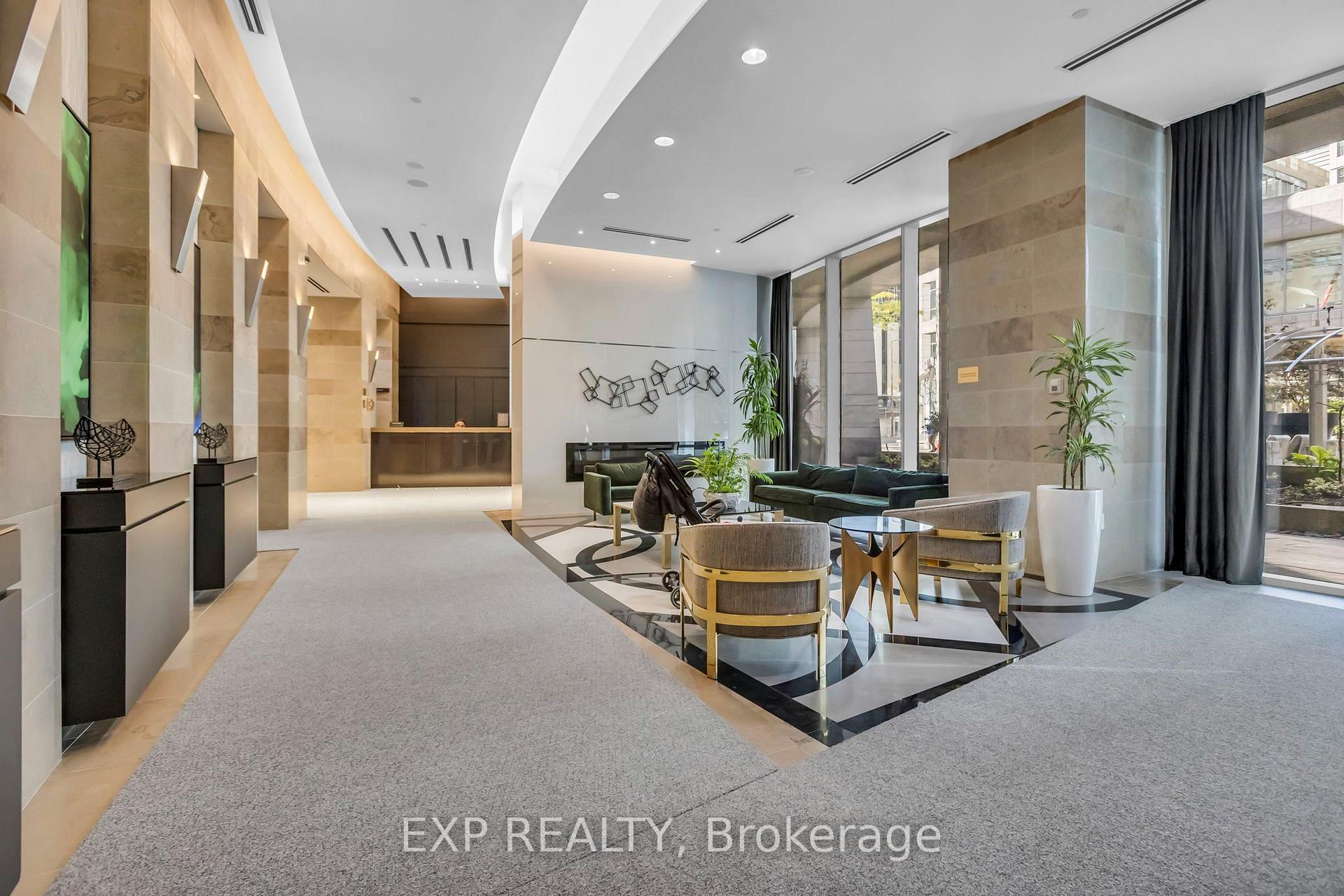 Photo 25 of Unit 806, 2181 Yonge Street, Toronto, Mount Pleasant West — HOMEH