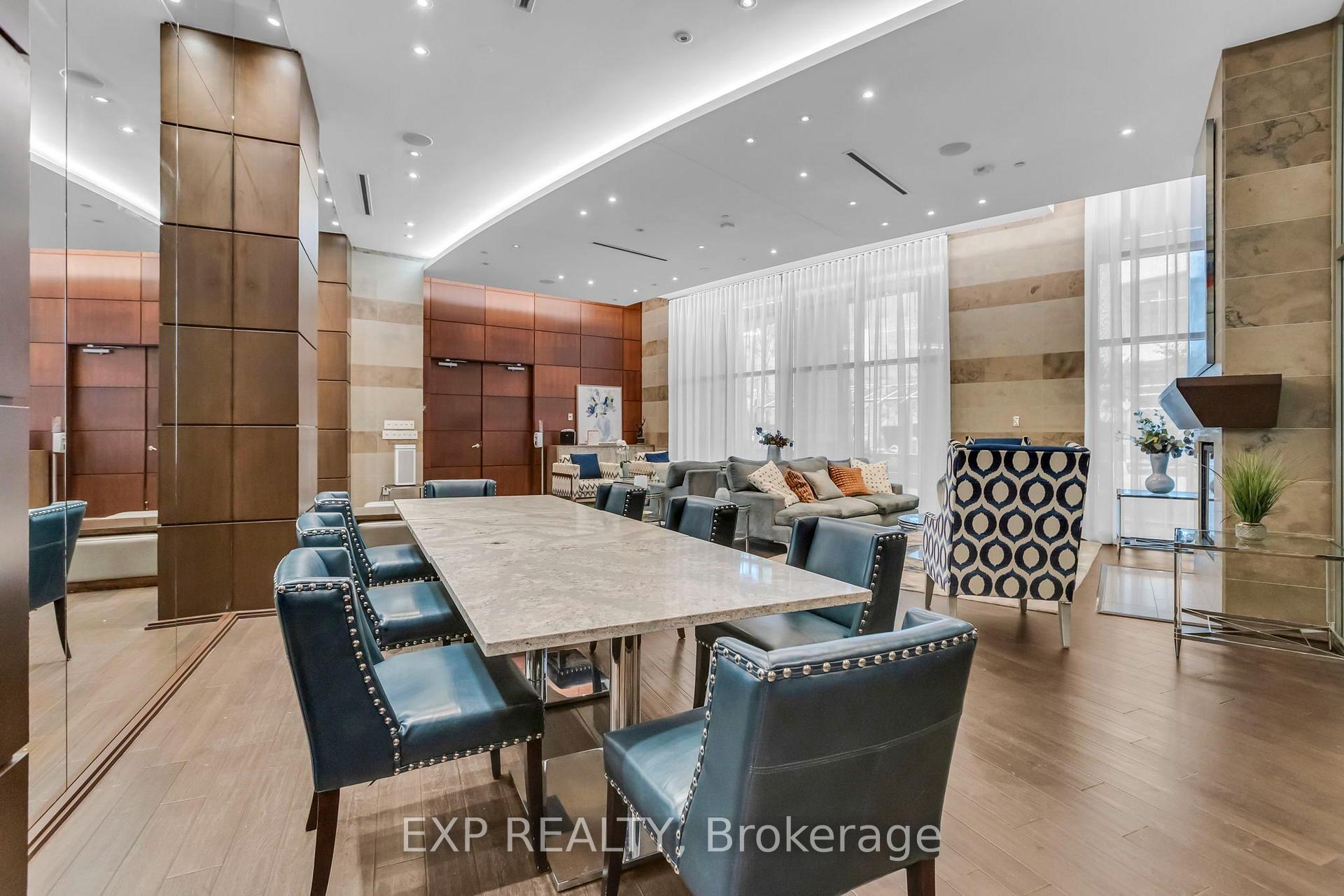 Photo 30 of Unit 806, 2181 Yonge Street, Toronto, Mount Pleasant West — HOMEH