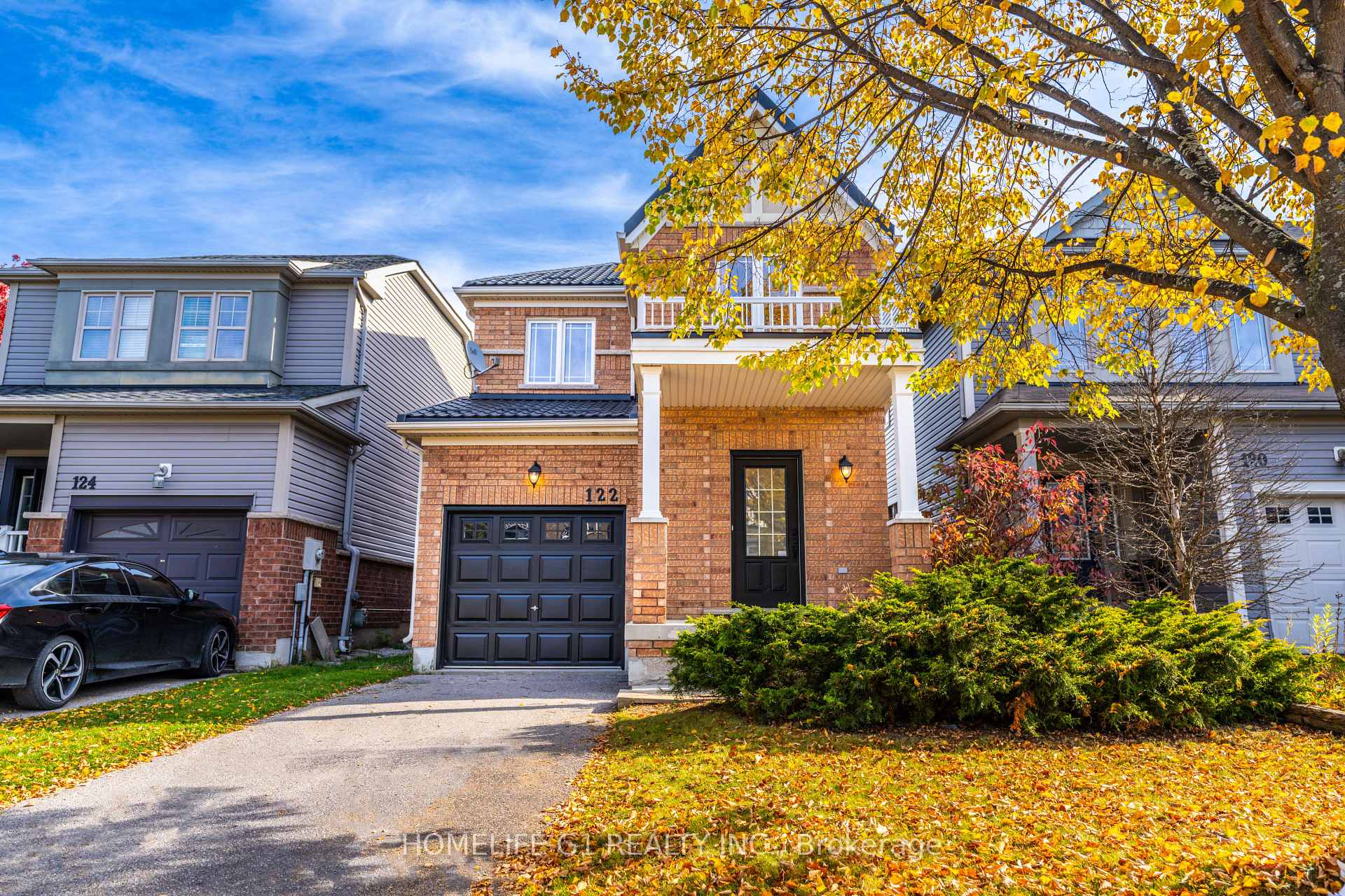 Photo of 122 Gwillimbury Drive