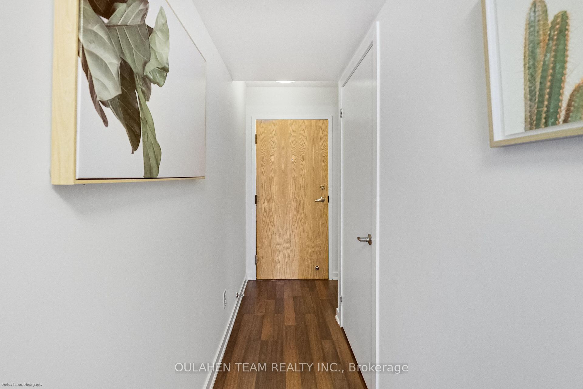 Photo 2 of Unit 1220, 38 Joe Shuster Way, Toronto, South Parkdale — HOMEH