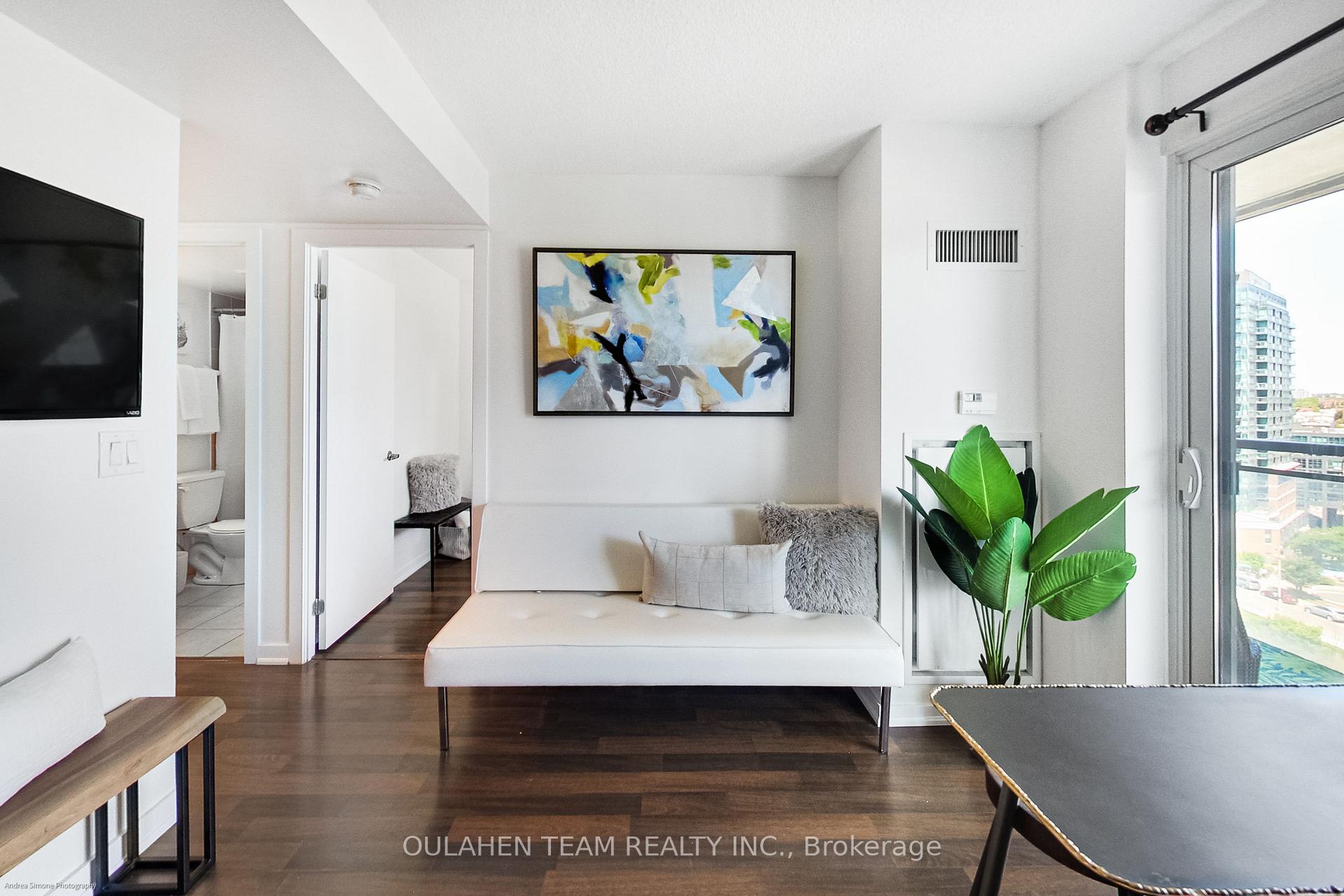 Photo 9 of Unit 1220, 38 Joe Shuster Way, Toronto, South Parkdale — HOMEH