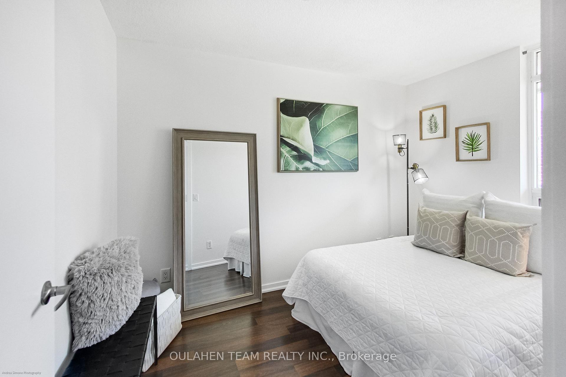 Photo 12 of Unit 1220, 38 Joe Shuster Way, Toronto, South Parkdale — HOMEH