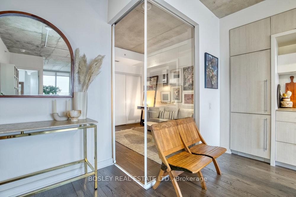 Photo 10 of Unit 404, 130 Rusholme Road, Toronto, Dufferin Grove — HOMEH
