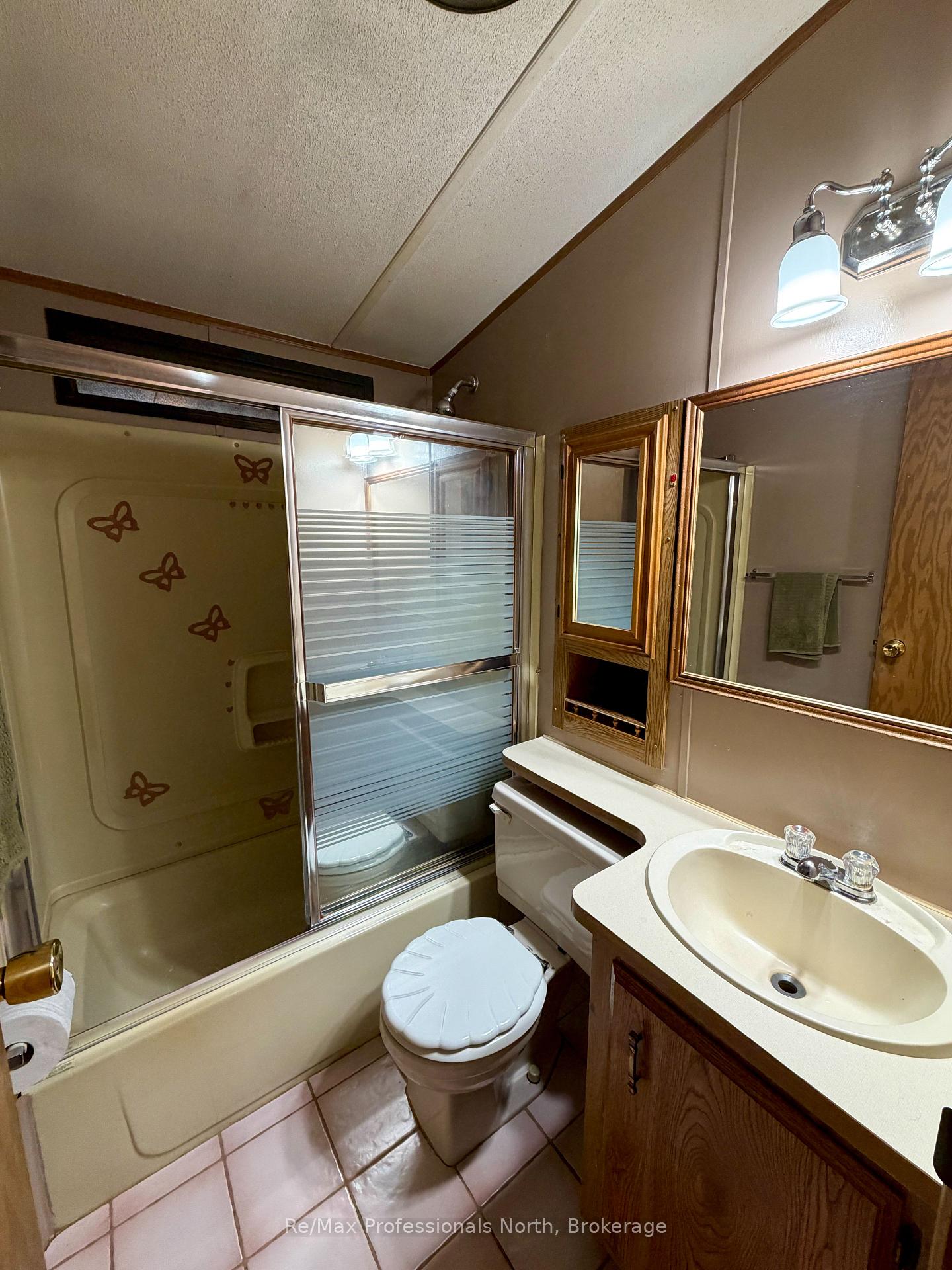 Photo 19 of Unit 69, 1007 Racoon Road, Gravenhurst, Morrison — HOMEH