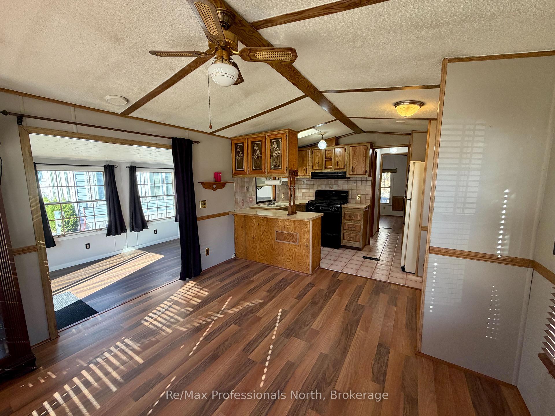 Photo 23 of Unit 69, 1007 Racoon Road, Gravenhurst, Morrison — HOMEH
